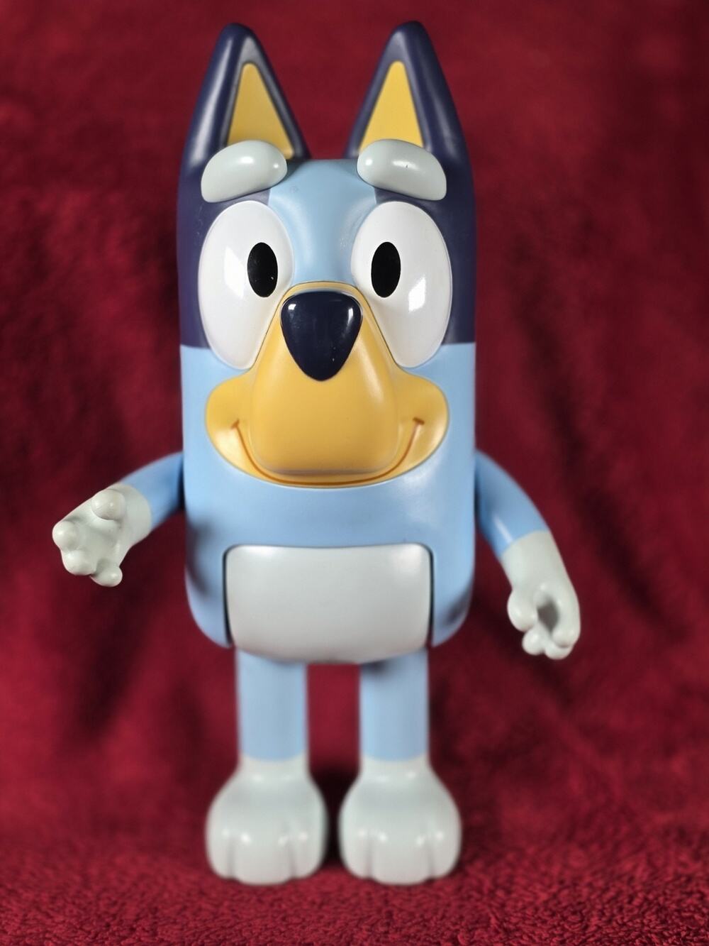 Bluey Bandit Dad Large Poseable Figure 10” Moose Toys Disney Junior Loose